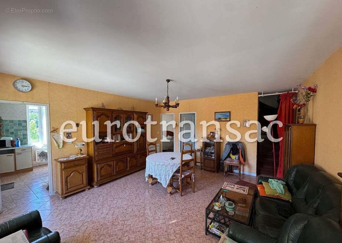 Maison à NEZIGNAN-L&#039;EVEQUE