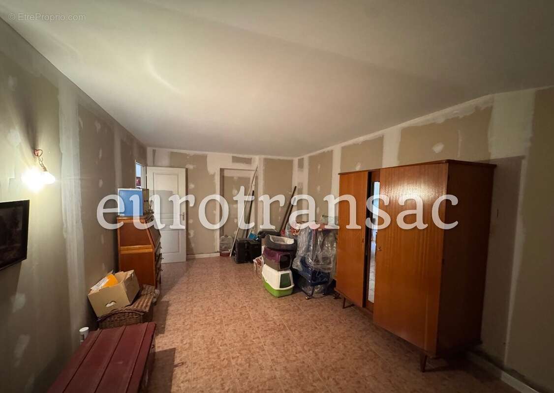 Maison à NEZIGNAN-L&#039;EVEQUE