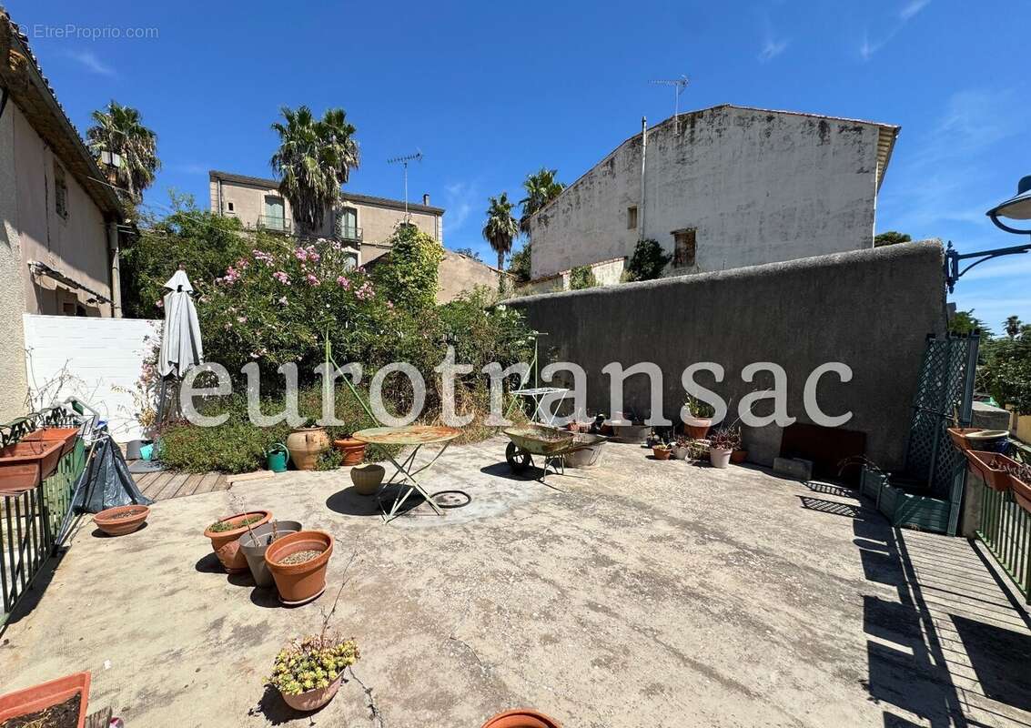 Maison à NEZIGNAN-L&#039;EVEQUE