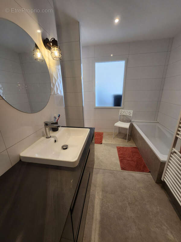 Maison à SAINT-HILAIRE-DE-RIEZ