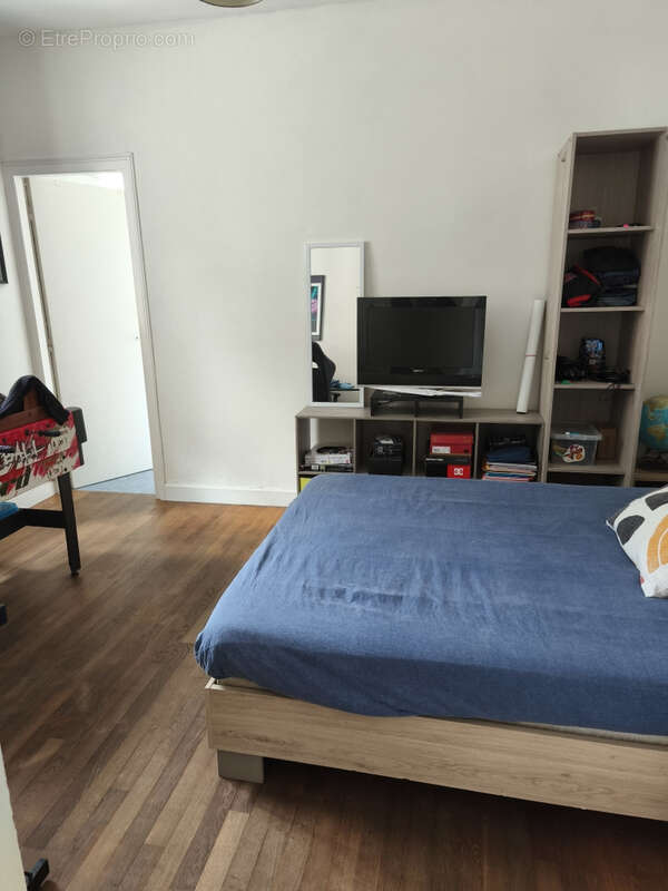 Maison à COUSSAC-BONNEVAL