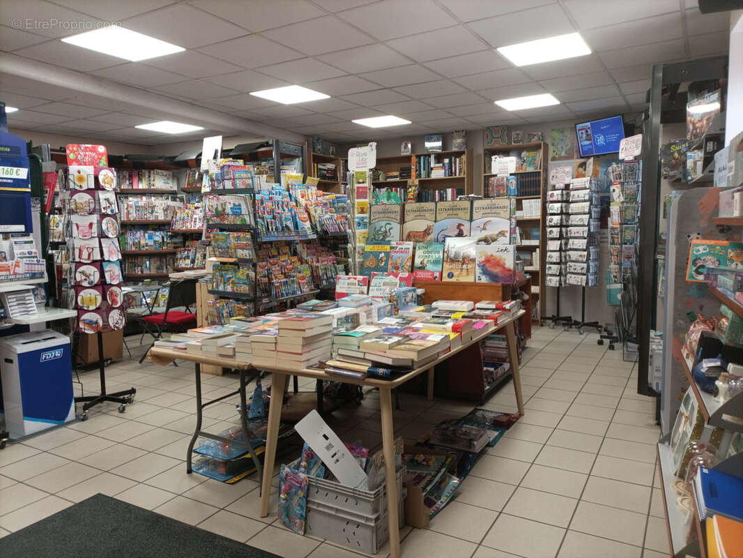 Commerce à SAINTE-SIGOLENE