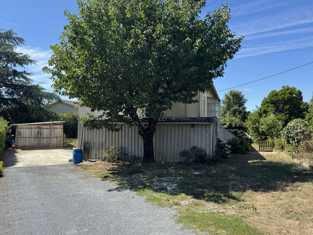 Maison à PONT-DE-LARN