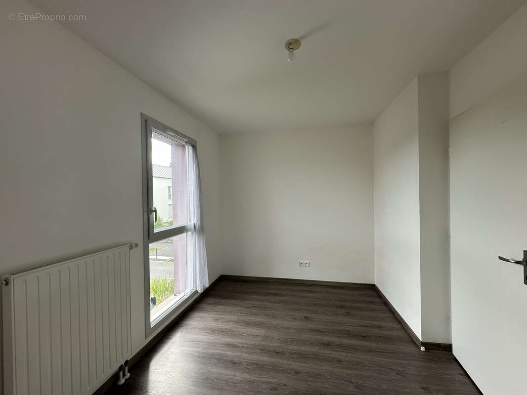 Maison à SAINT-JEAN-DE-BRAYE