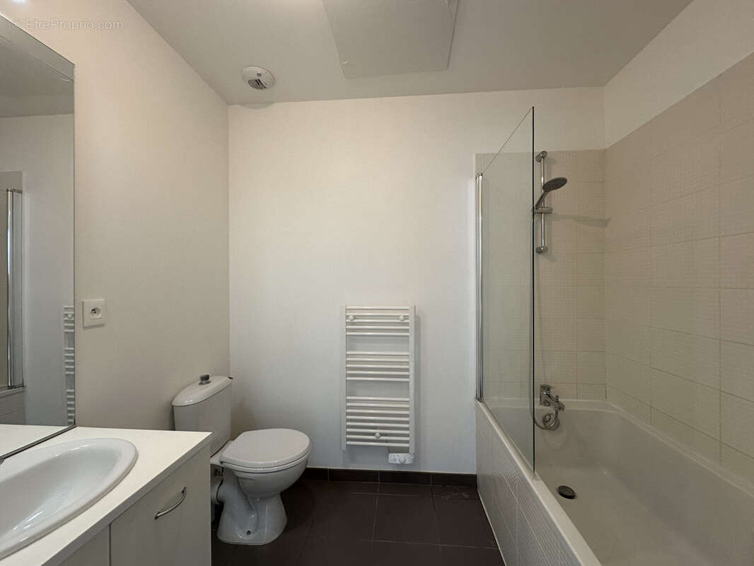 Maison à SAINT-JEAN-DE-BRAYE