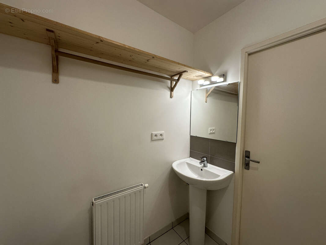 Maison à SAINT-JEAN-DE-BRAYE