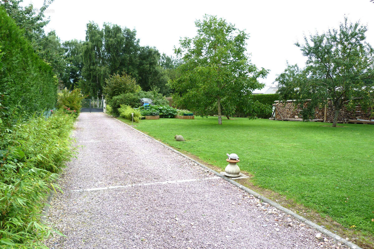 Maison à SAINT-PIERRE-DE-VARENGEVILLE