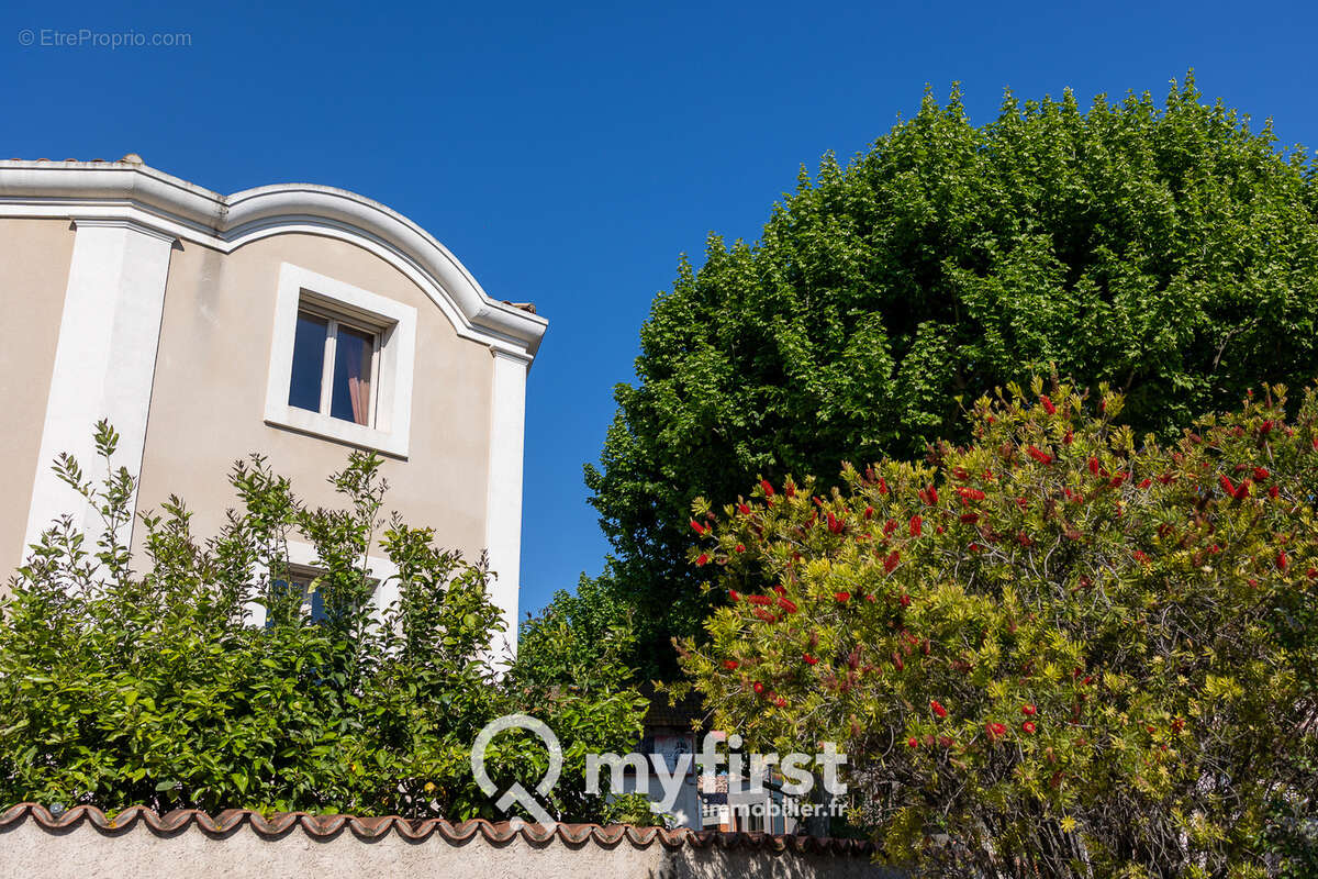 Appartement à LA VALETTE-DU-VAR