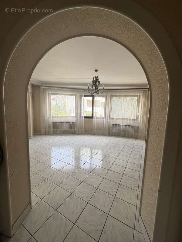 Appartement à ARGONAY