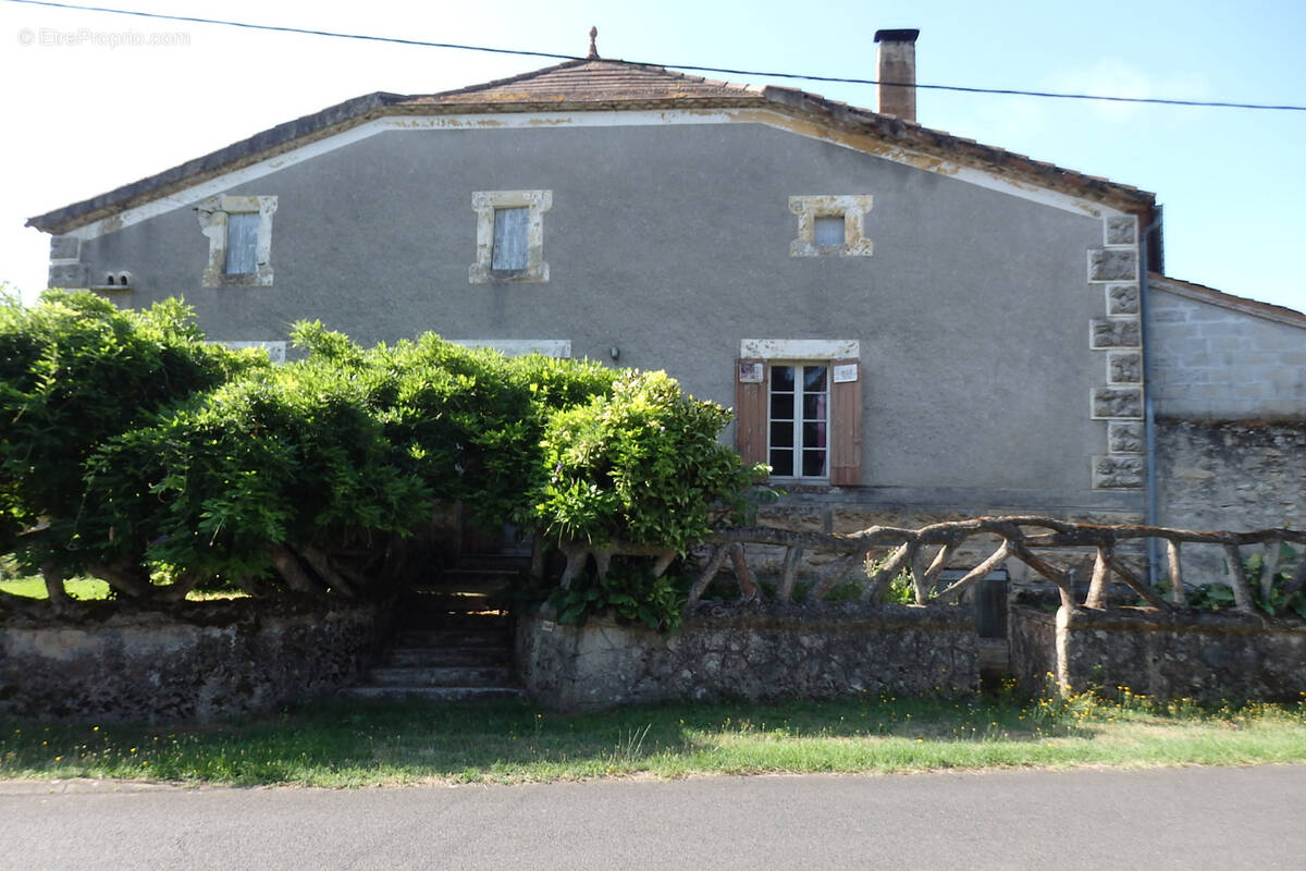 Maison à TAILLECAVAT