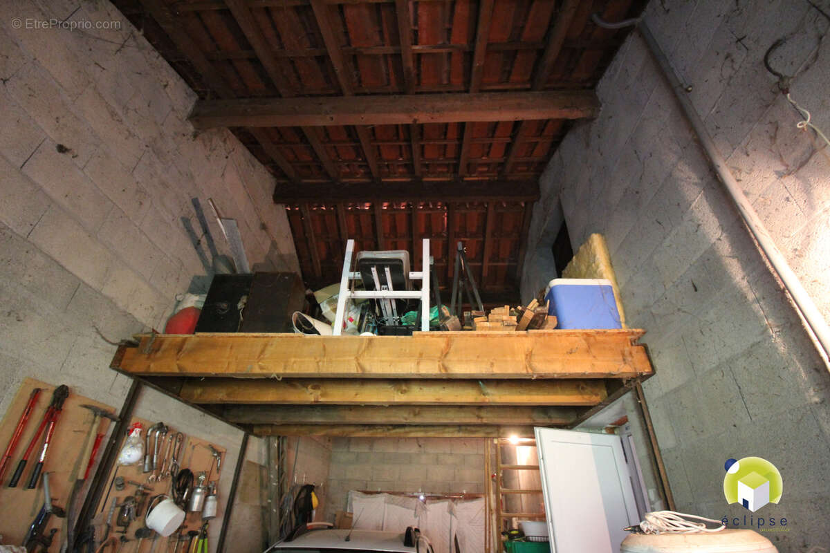 Maison à CONFRANCON