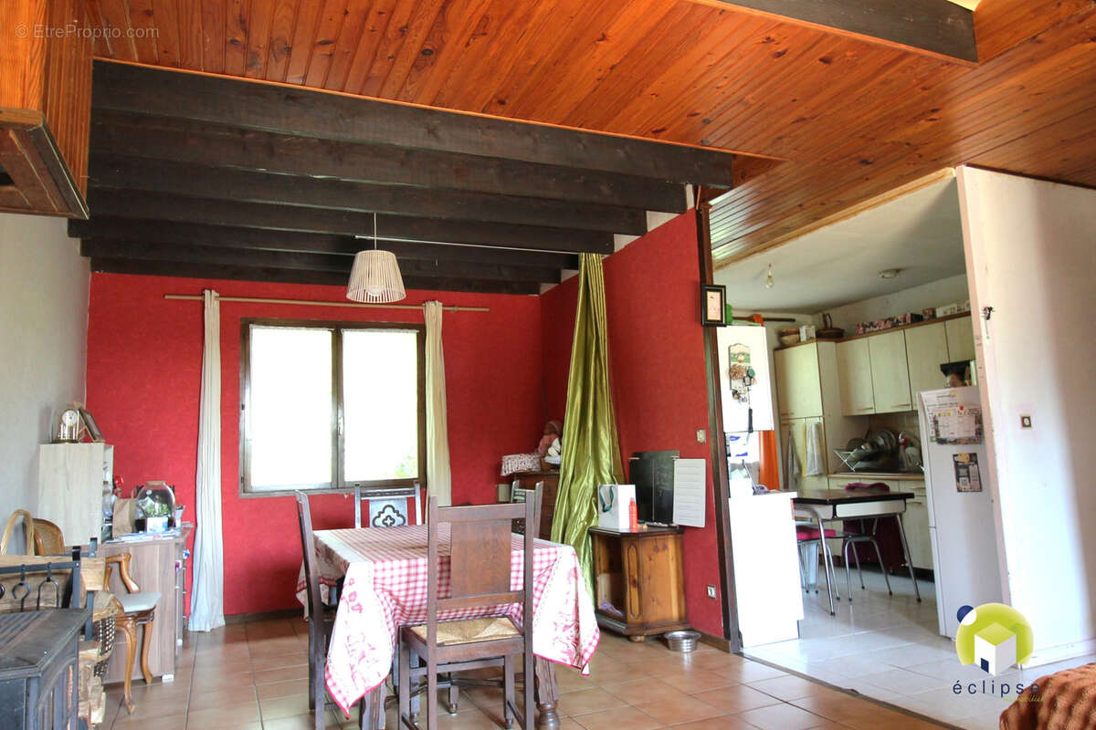 Maison à CONFRANCON