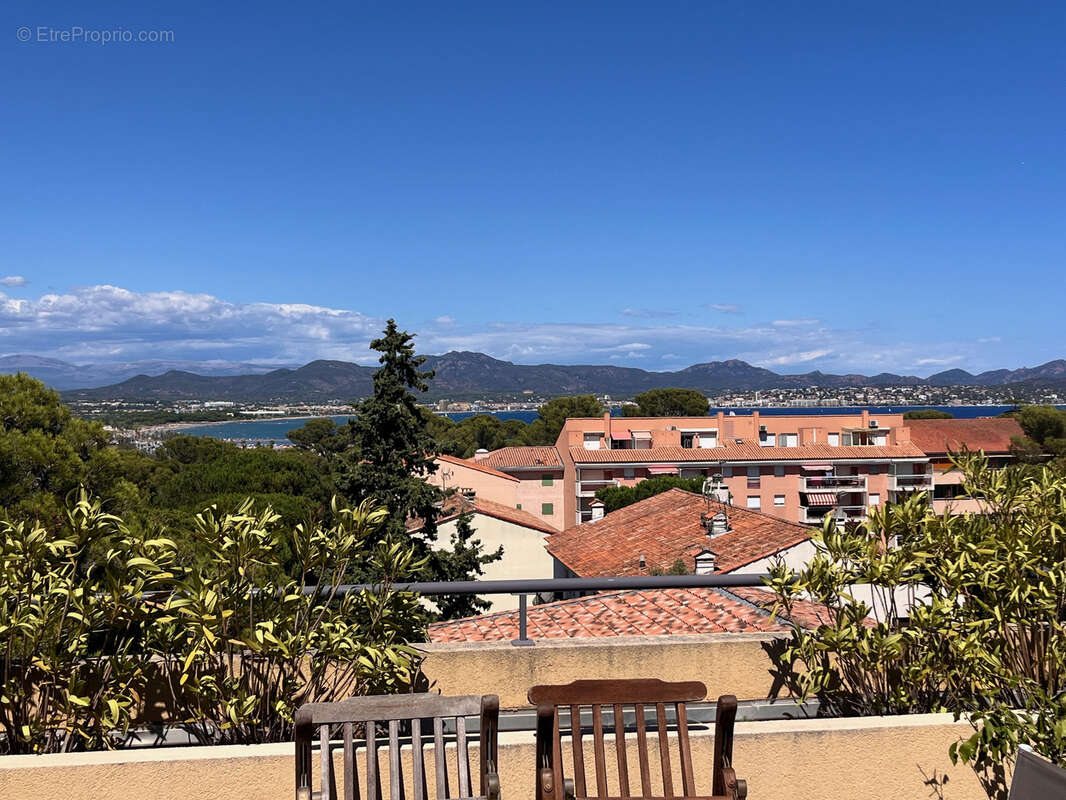 Appartement à FREJUS
