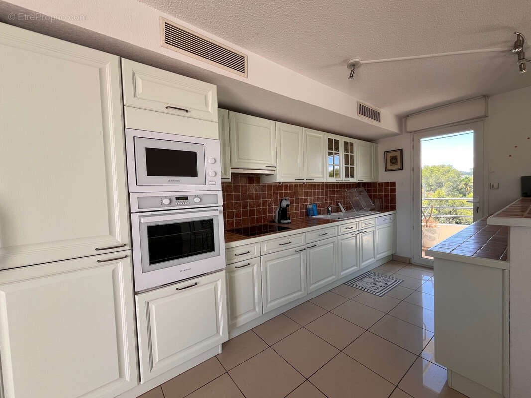 Appartement à FREJUS