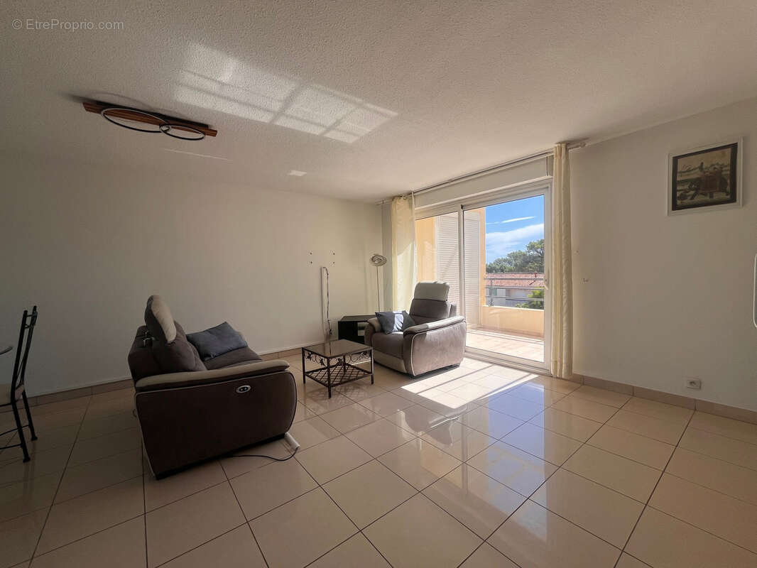 Appartement à FREJUS