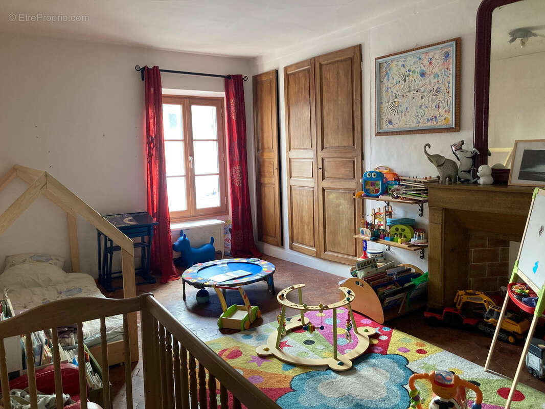 Maison à ROZAY-EN-BRIE