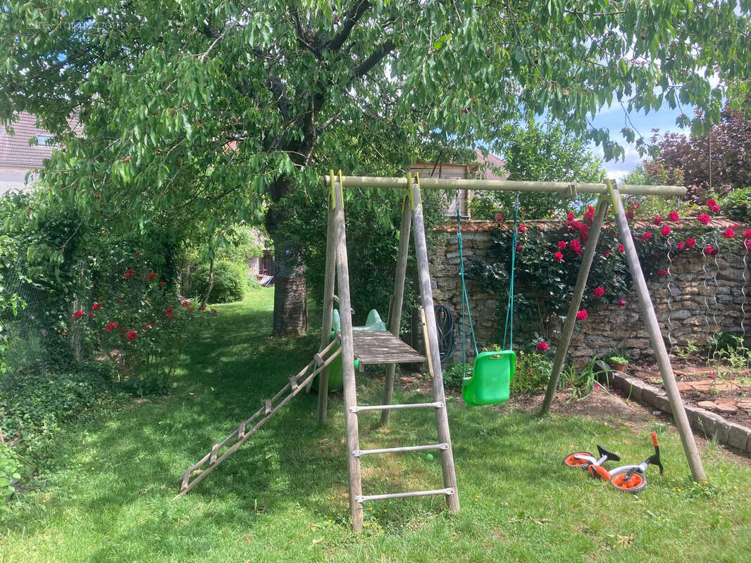 Maison à ROZAY-EN-BRIE