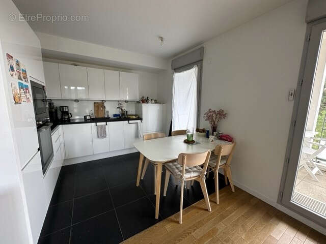 Appartement à BURES-SUR-YVETTE