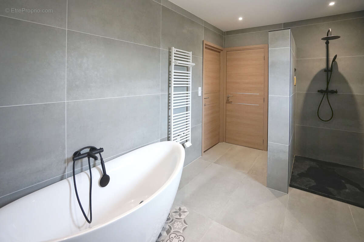 Maison à SAINT-MAURICE-L&#039;EXIL