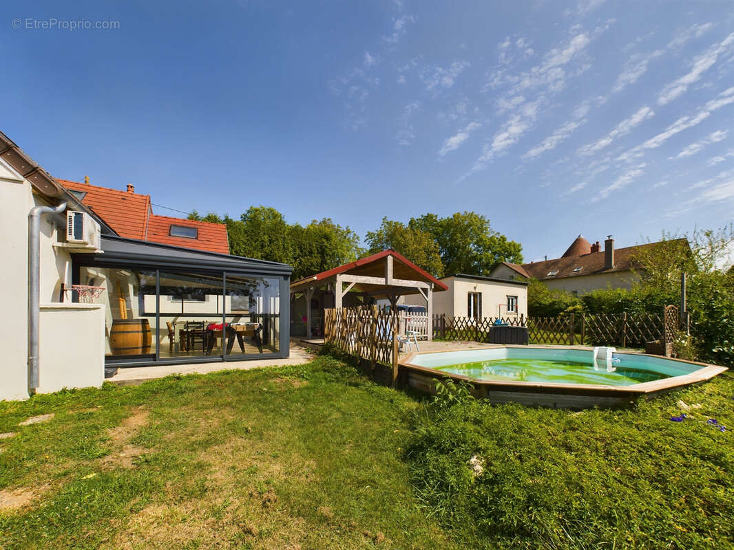 Maison à SAINT-BENIN-D&#039;AZY