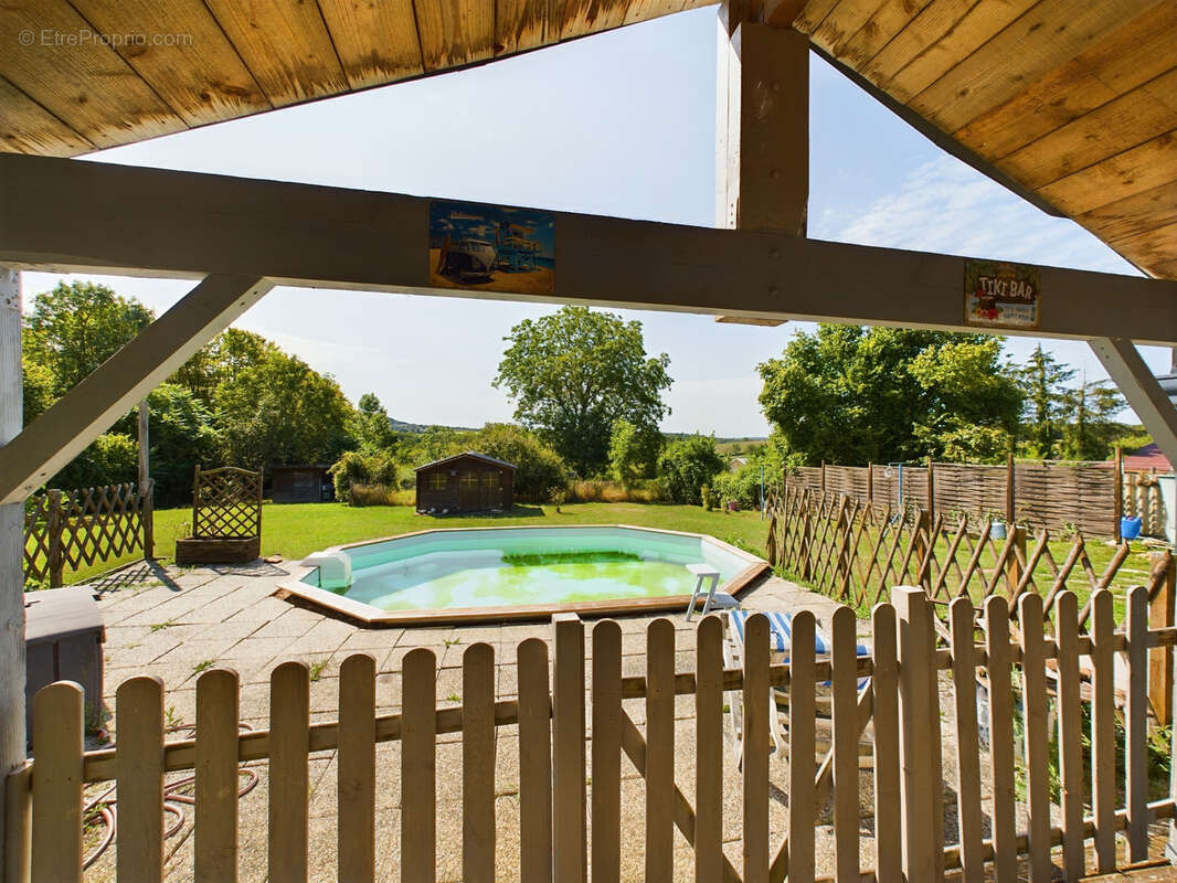 Maison à SAINT-BENIN-D&#039;AZY