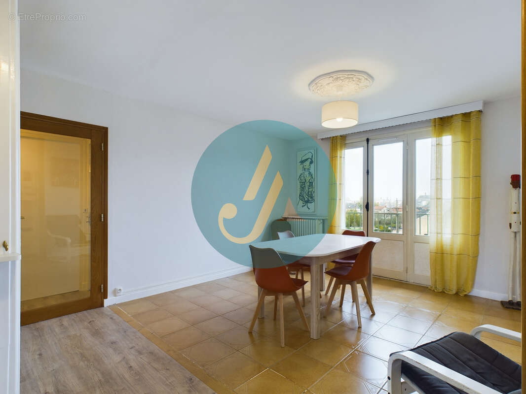 Appartement à NEVERS