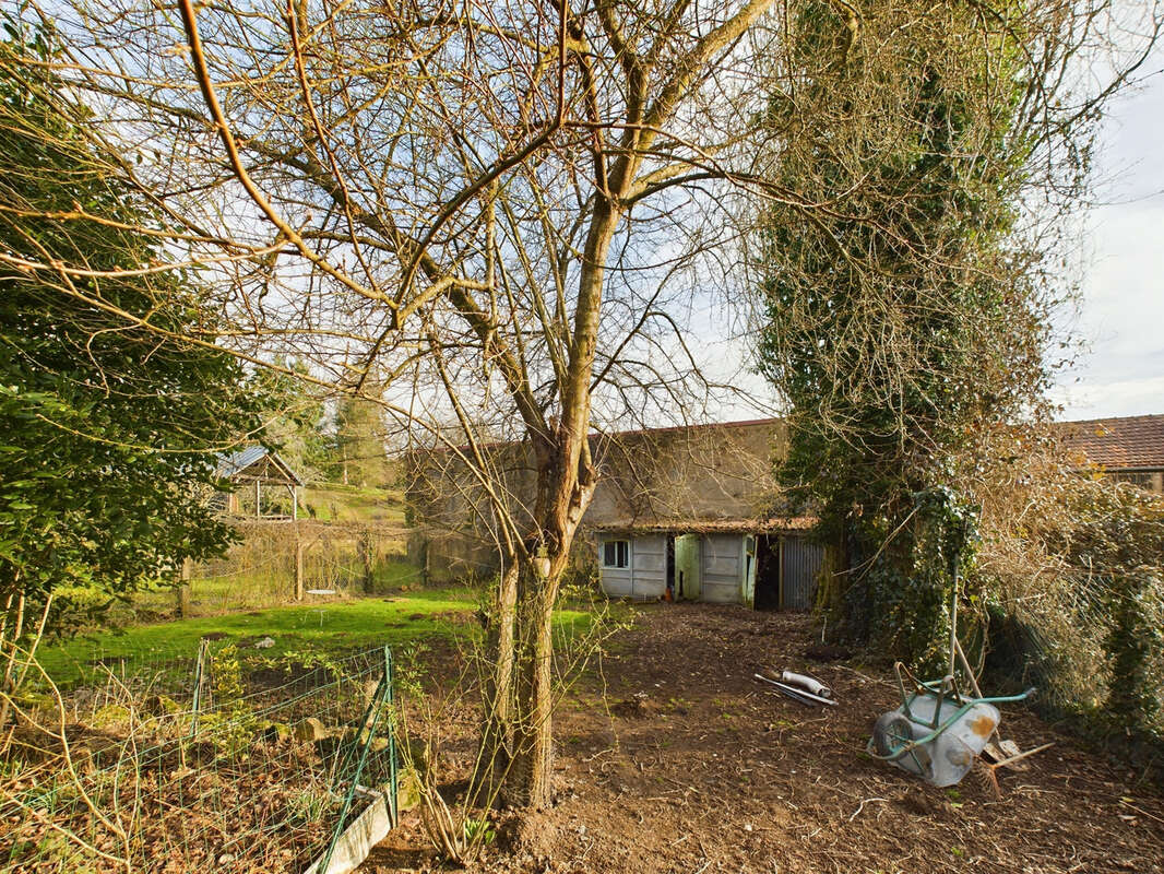 Maison à SAINT-SAULGE