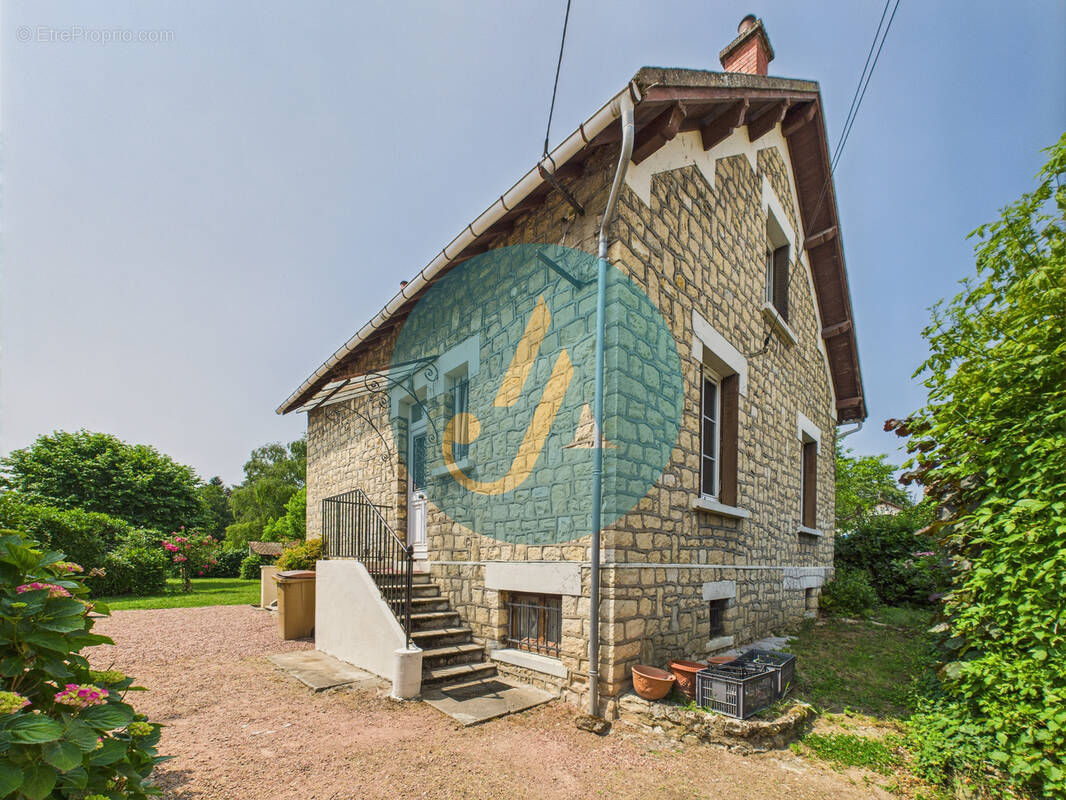 Maison à NEVERS
