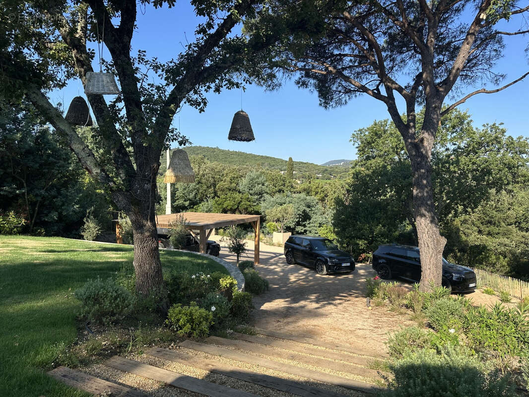 Maison à LA CROIX-VALMER