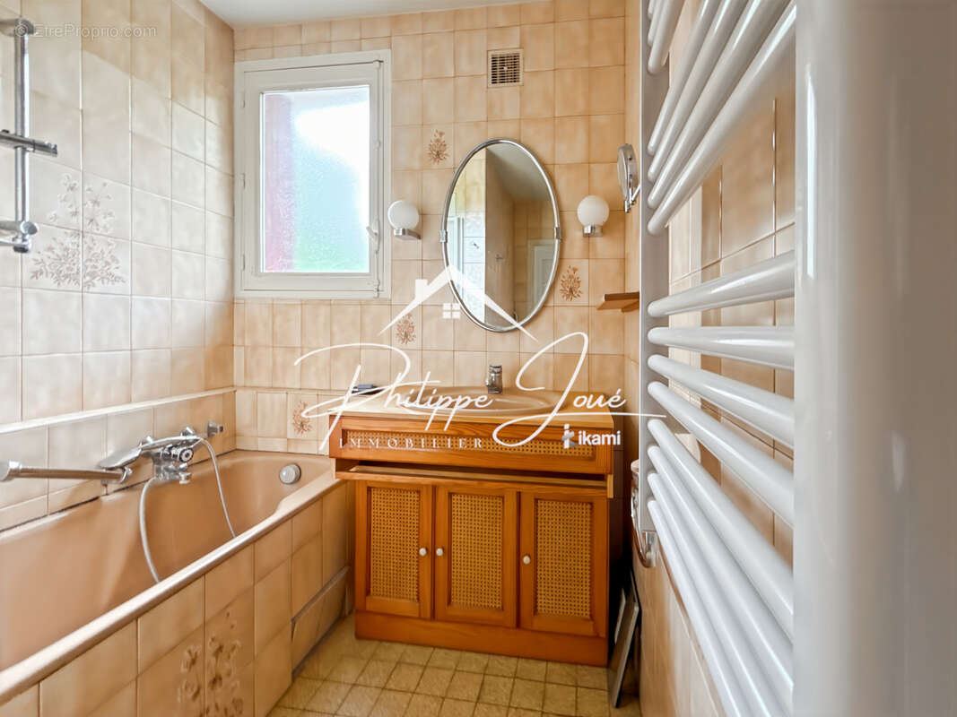 Maison à SAINT-CLEMENT