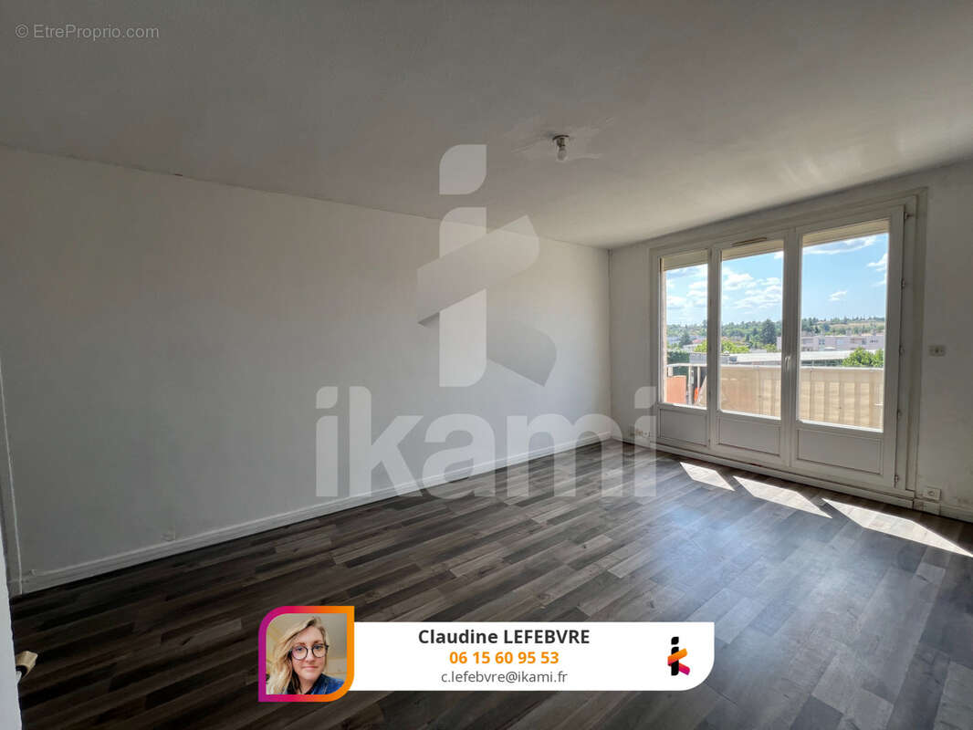 Appartement à BOURG-DE-PEAGE