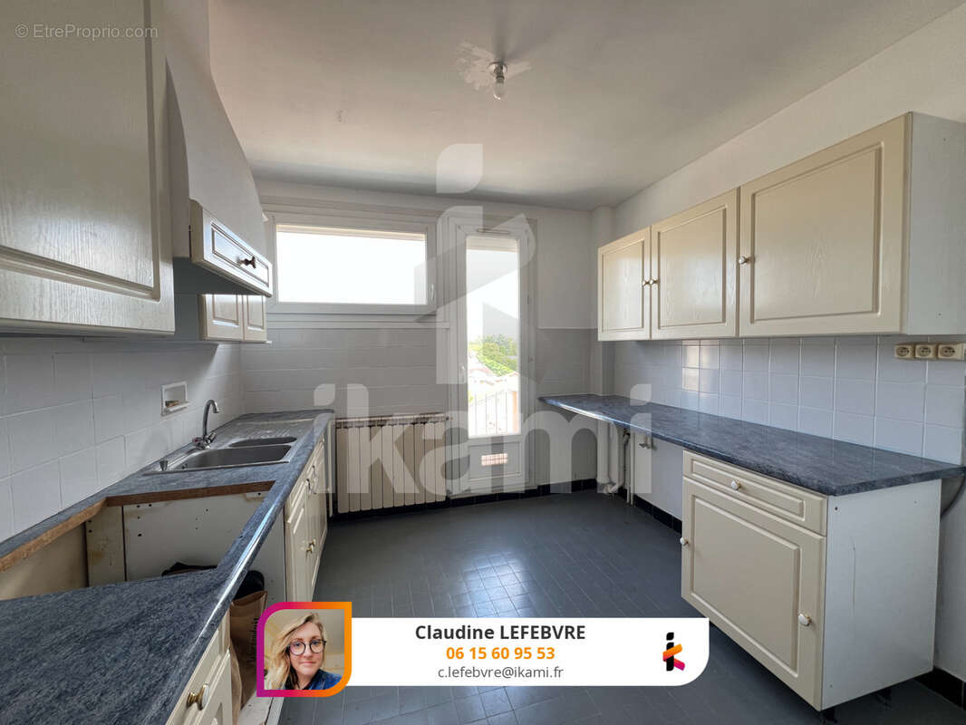 Appartement à BOURG-DE-PEAGE