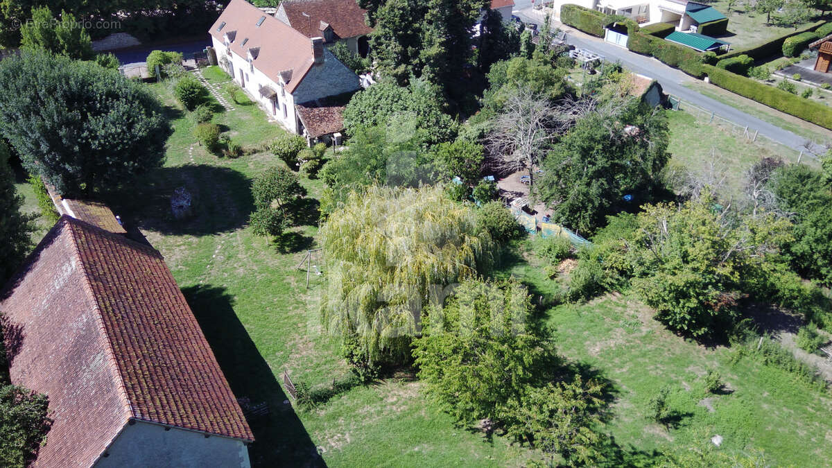 Maison à MENETOU-SUR-NAHON