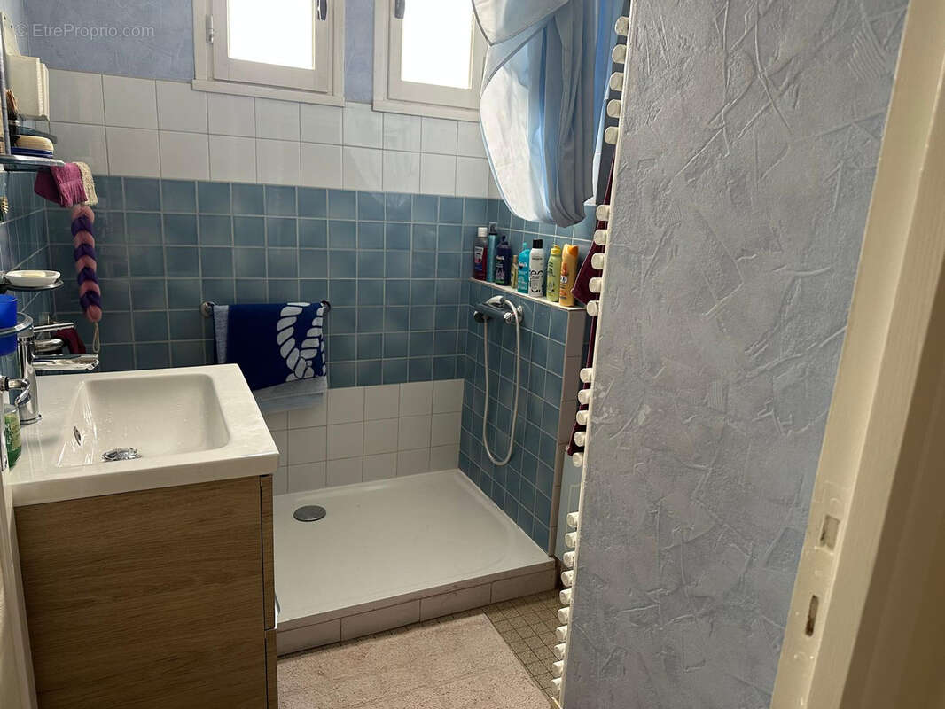 Maison à CERCY-LA-TOUR