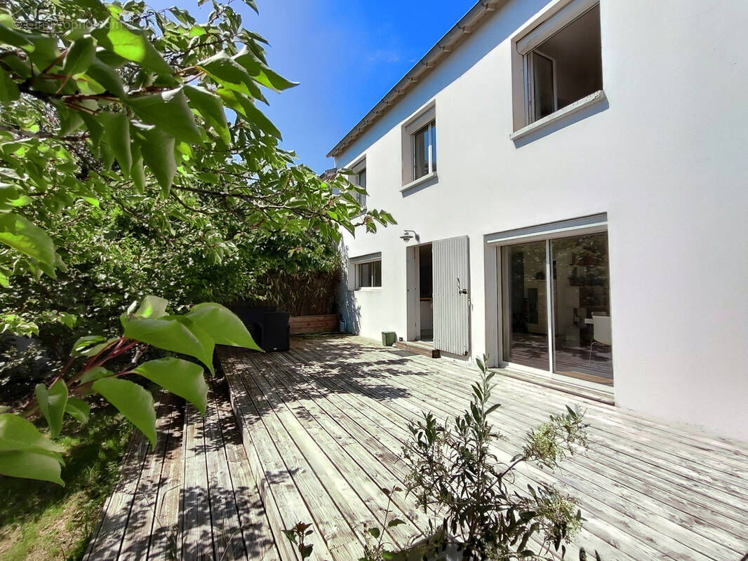 Maison à LA ROCHELLE