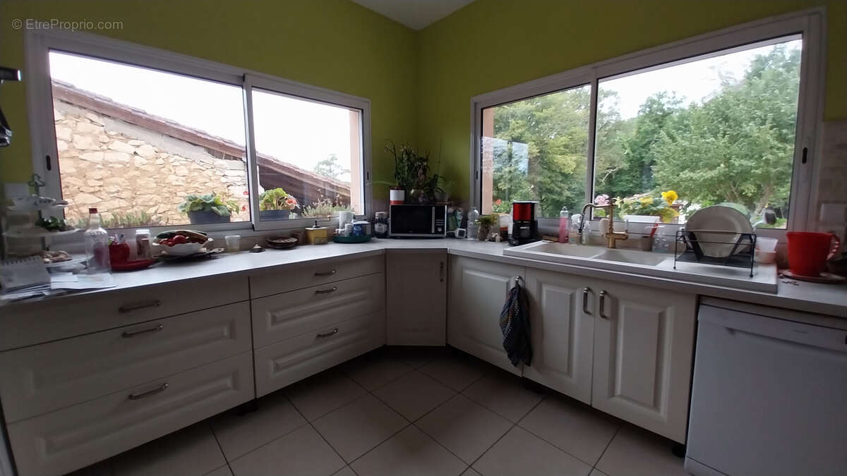 Maison à CHATEAU-L&#039;EVEQUE