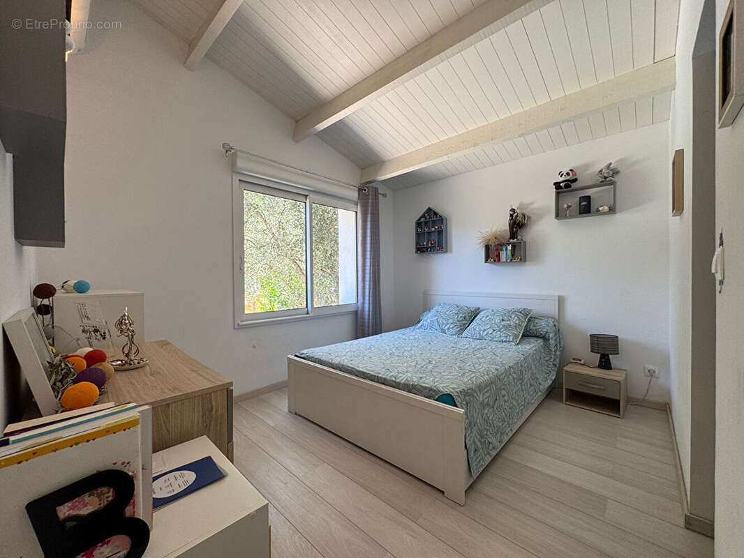 Appartement à MARSEILLE-12E