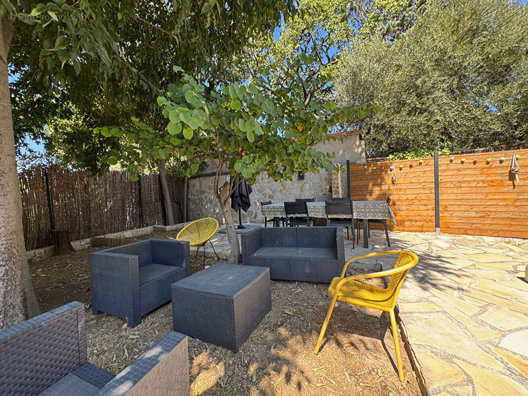 Appartement à MARSEILLE-12E