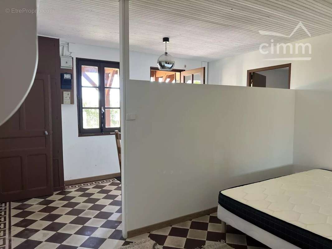 Maison à SALIGNY-SUR-ROUDON