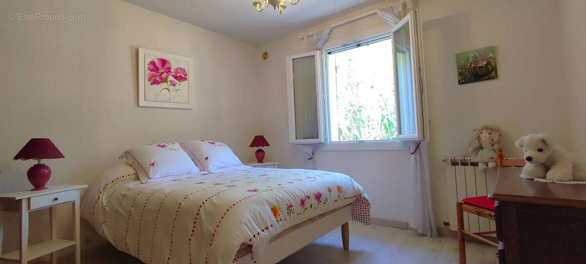 Maison à LA LONDE-LES-MAURES