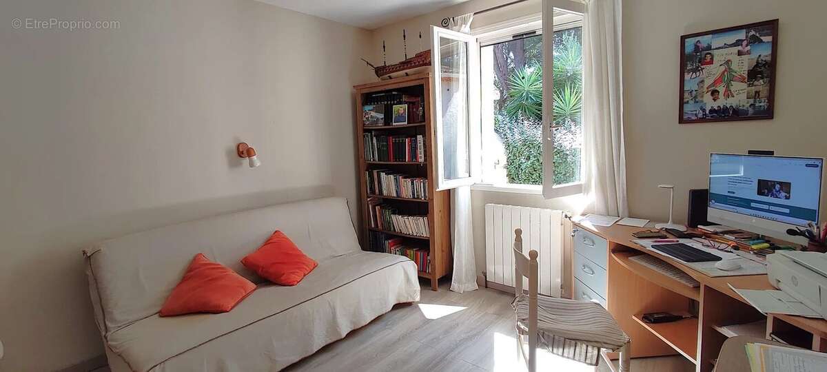 Maison à LA LONDE-LES-MAURES