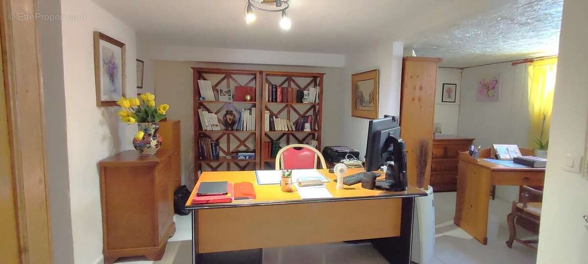 Maison à LA LONDE-LES-MAURES