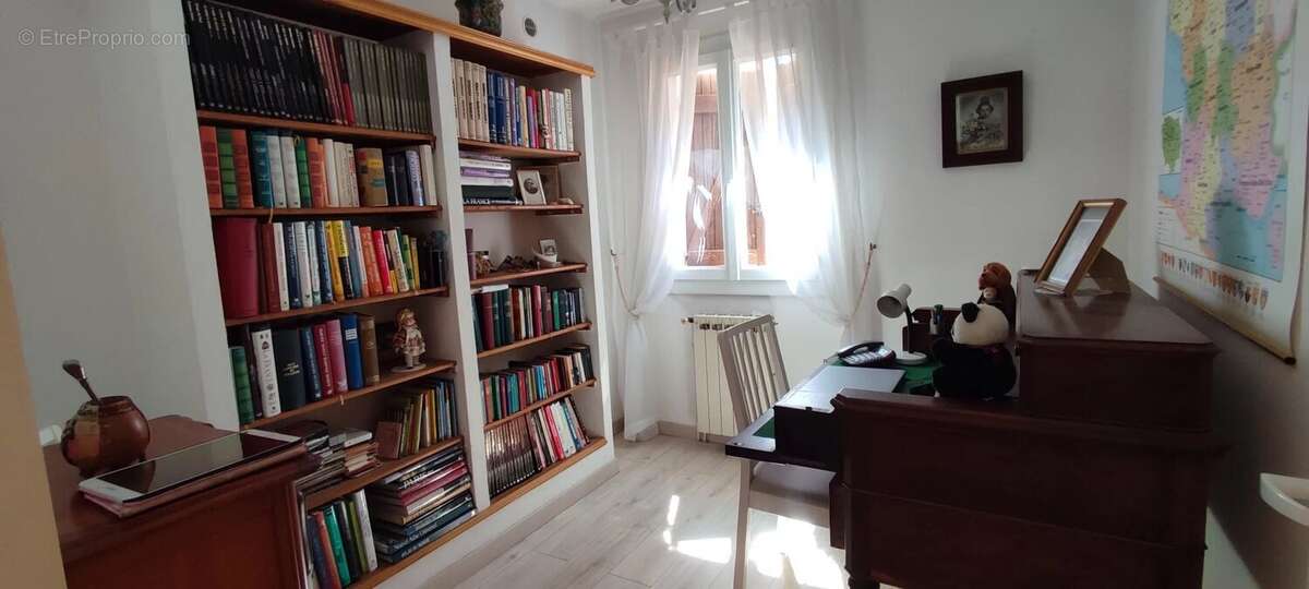 Maison à LA LONDE-LES-MAURES