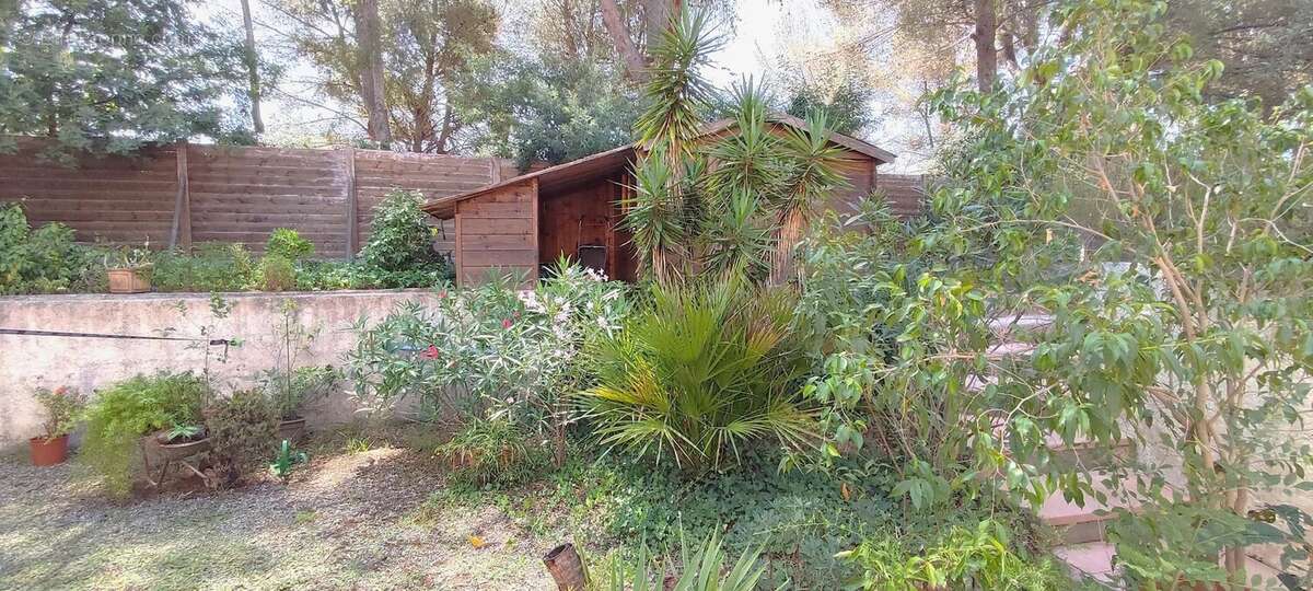 Maison à LA LONDE-LES-MAURES
