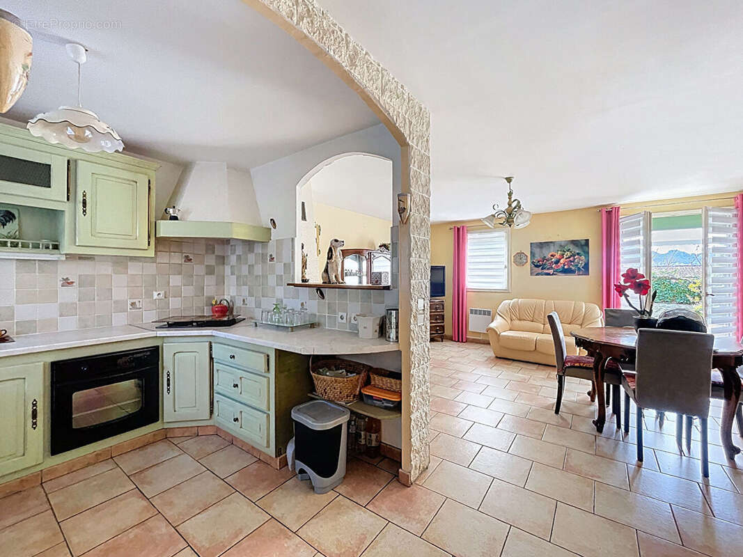 Maison à MARSEILLE-11E