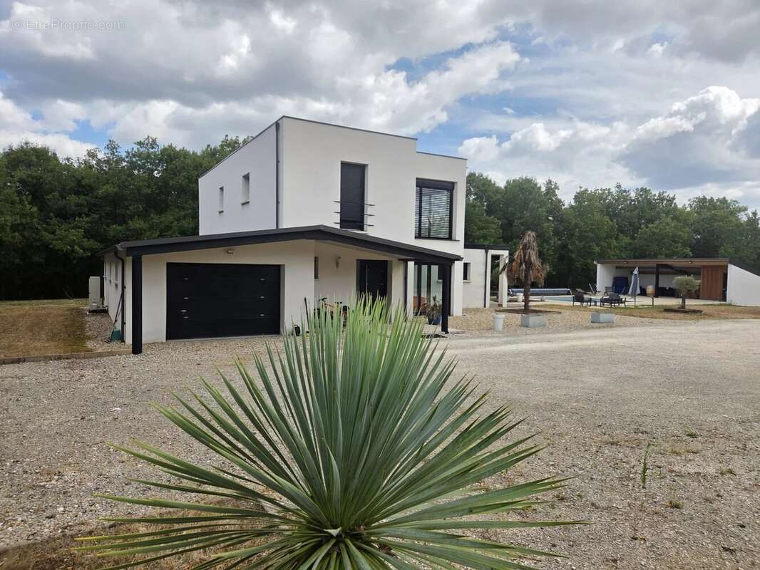 Maison à LHOSPITALET