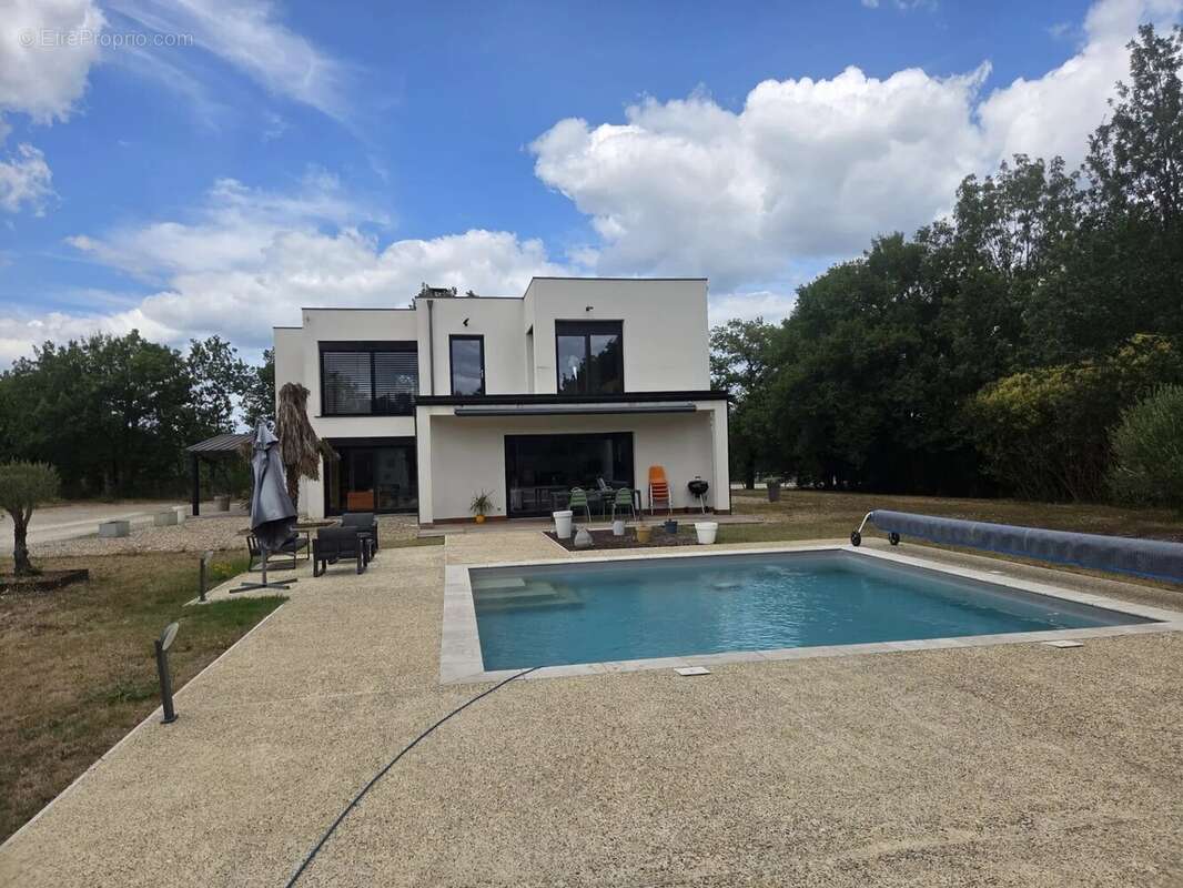 Maison à LHOSPITALET