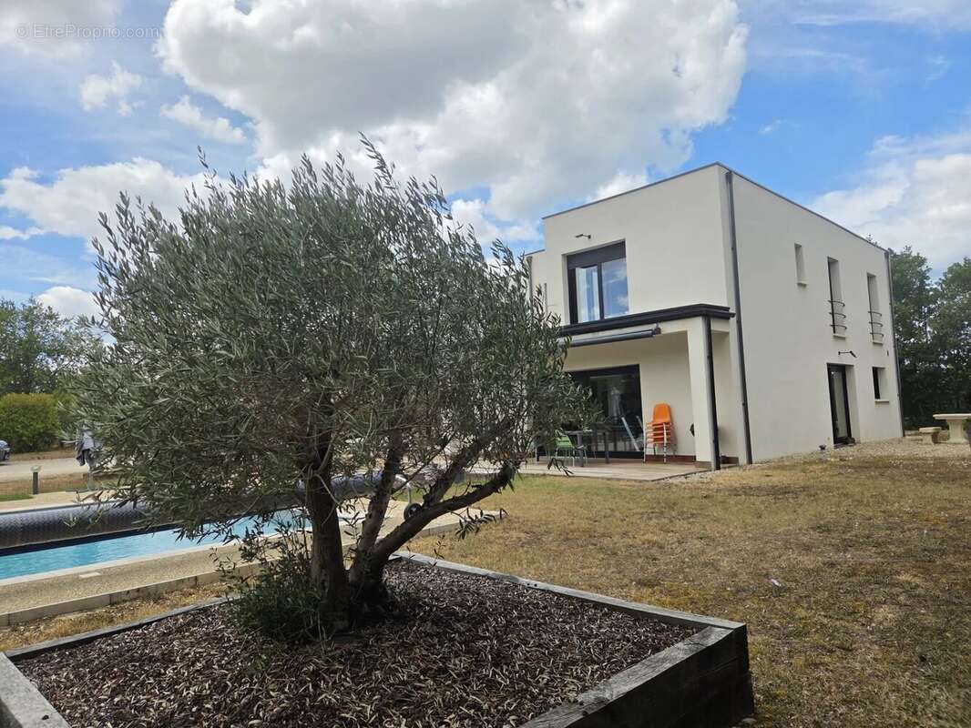 Maison à LHOSPITALET