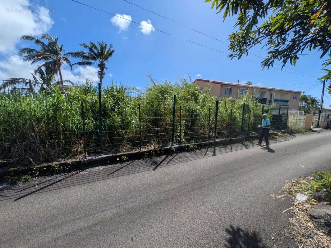 Terrain à SAINT-ANDRE