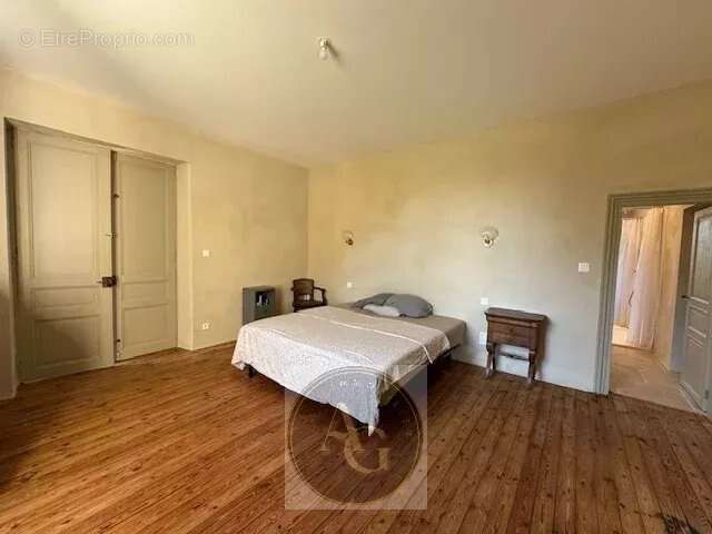 Maison à SAINT-PAPOUL